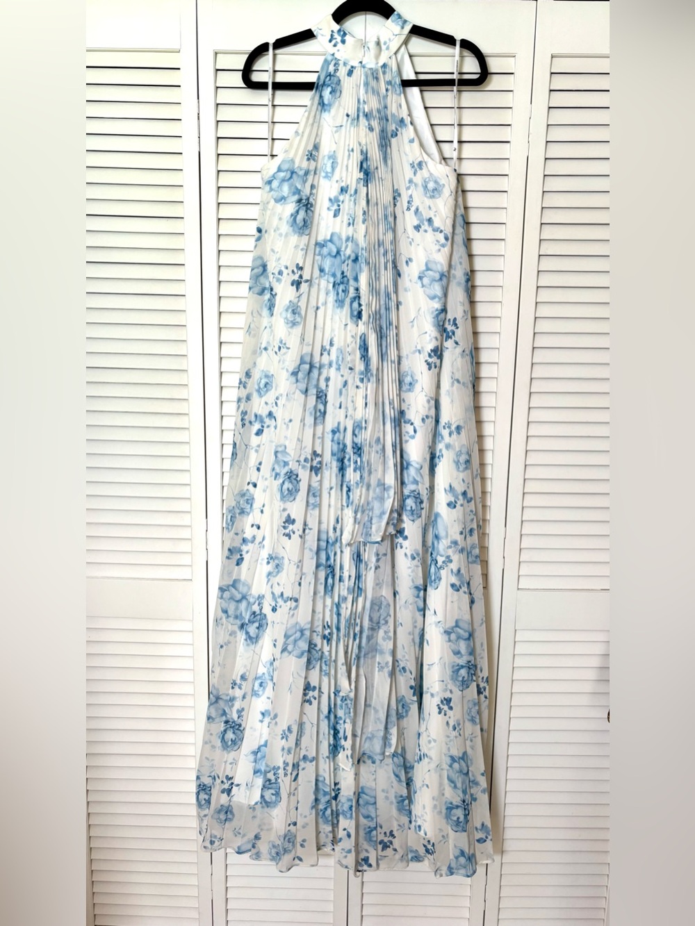 New AW Bridal Louise  Blue Botanical Floral Pleated Gown 6 - Picture 8 of 9